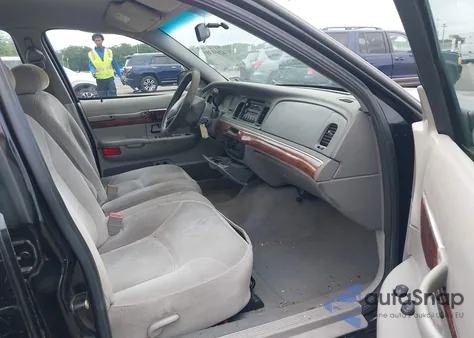 2002 Mercury Grand Marquis Gs из США, поврежденный, VIN 2MEFM74W82X629532